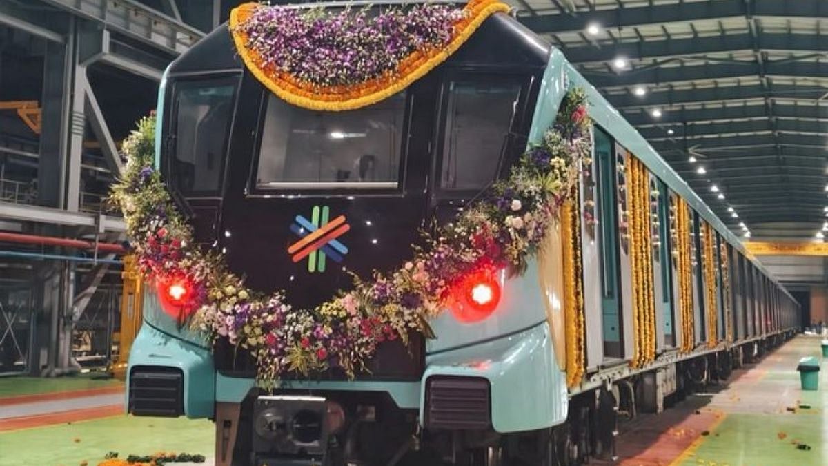 ‘Decked Up & Ready To Roll!’: First Look Of Fully-Decorated Mumbai Metro 3 Rake Unveiled; Worli To Cuffe Parade Stretch To Open Today
