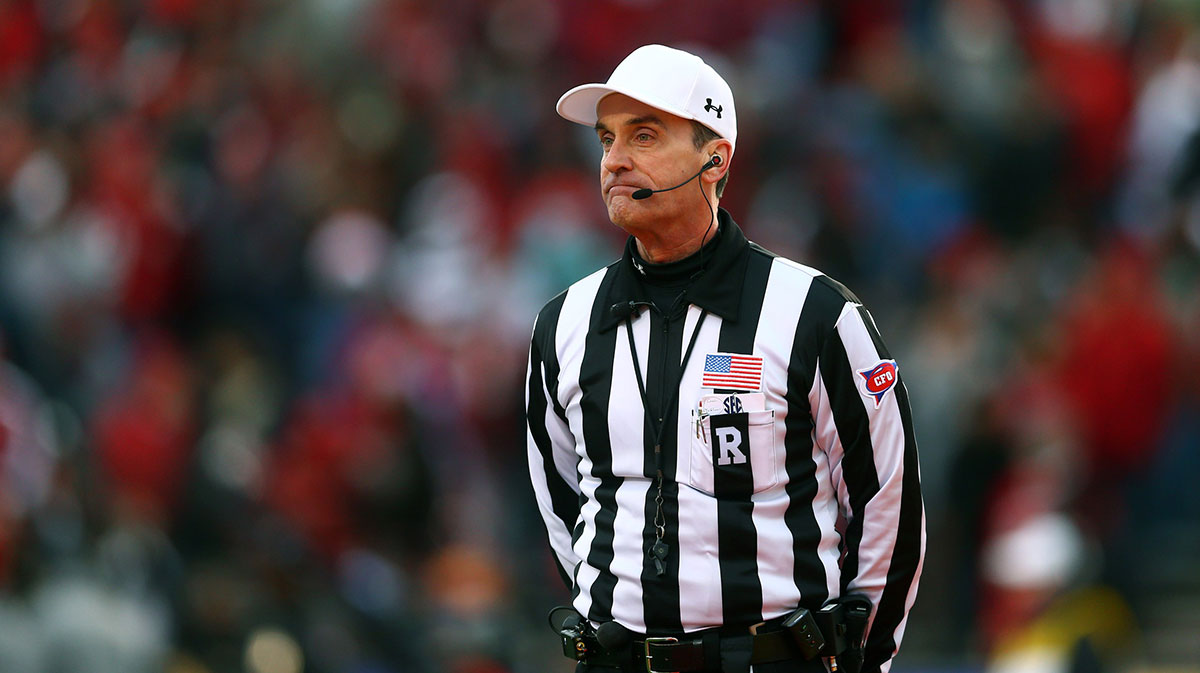 Auburn-Georgia ref reportedly suspended by SEC for controversial calls