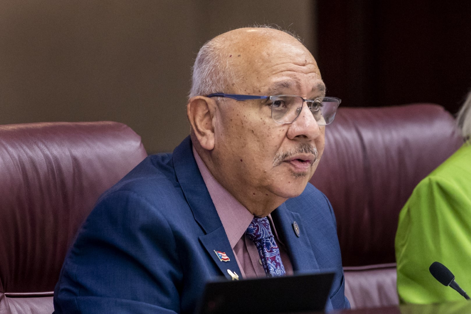 Victor Torres, others file for new Orange County Commission district